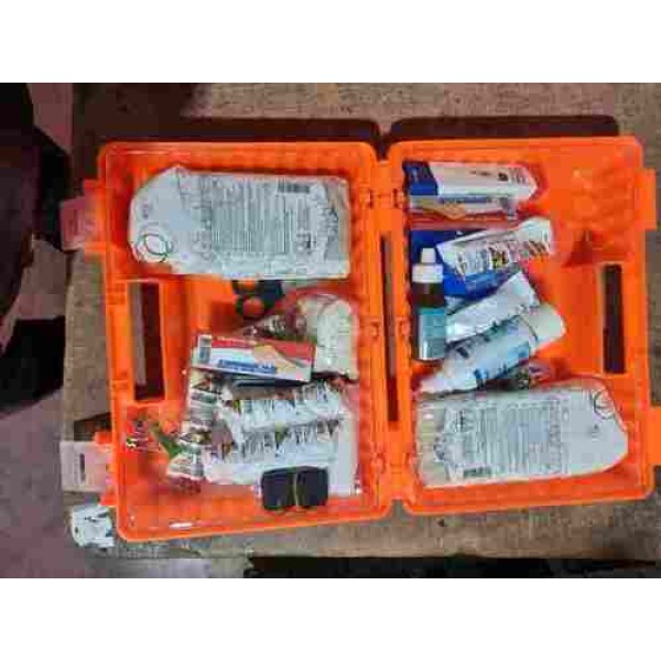 AUTOPARCT TSIY072 PLS. ISYERI ILKYARDIM SETI ULTRA LUX DUVARA MONTE EDILEBILIR HIRDAVAT 