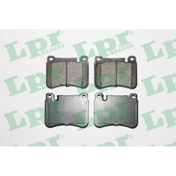 LPR 05P1276 FREN BALATASI ON W203 02>07 S203 02>07 CL203 05>08 C209 02>09 A209 05>10 R171 05>10 