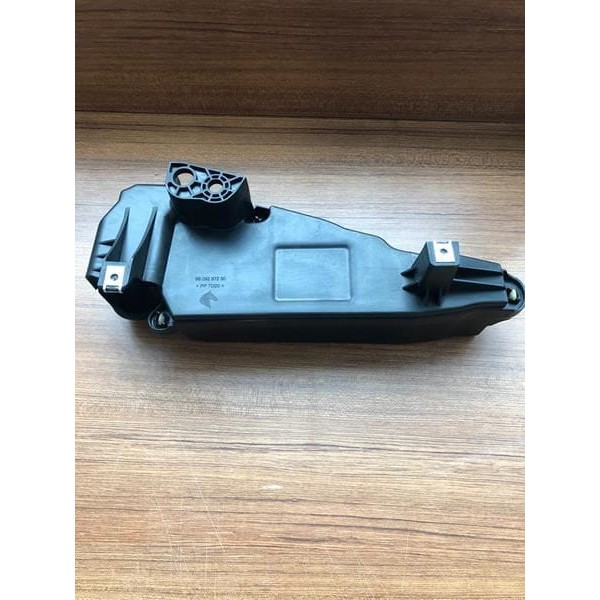 AFT KAP43306 Parııkül Filtre Kutusu Alt Üst Takım Kapağı 301 308 208 Prtner Tepee C3 Picasso