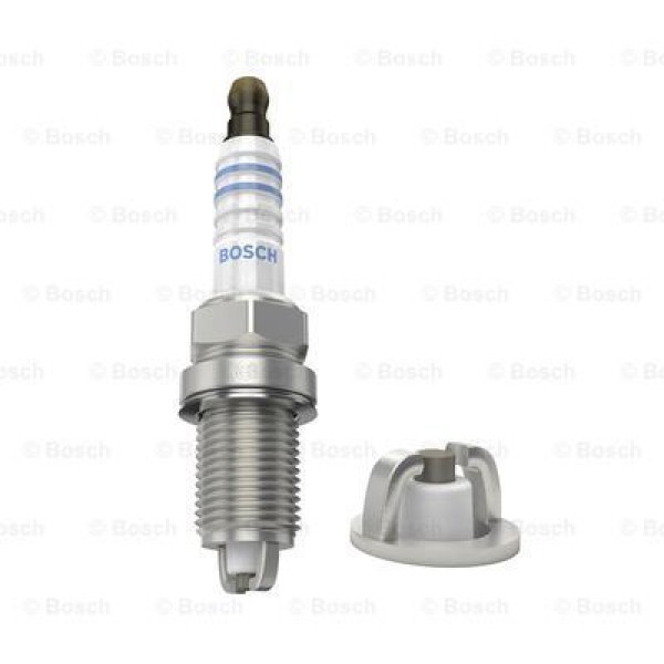 BOSCH 242235668 Ateşleme Bujisi Palio Marea / Renault 9 R19 CLIO Megane / 106 206 / Astra Vectra Cor 