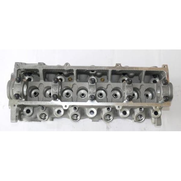 IOTO 10803-11002 Silindir Kapağı E2200 (İnce Enjektör) 98- 