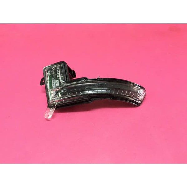 OEK 261657934R Dış Dikiz Ayna Sinyali Sol Ledli CLIO IV-Captur 