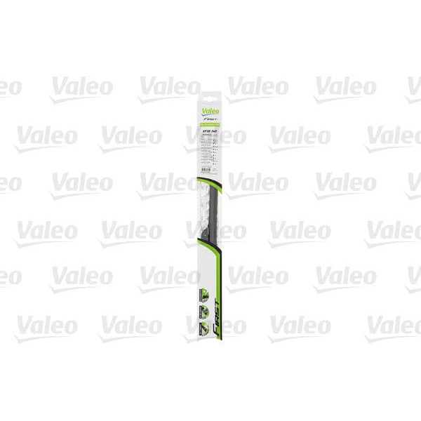 VALEO 133805 Silecek Süpürgesi 50Cm X1 Muz Tipi Fırst 4 Aparatlı Multıconnectıon Ünıversal Vfb50