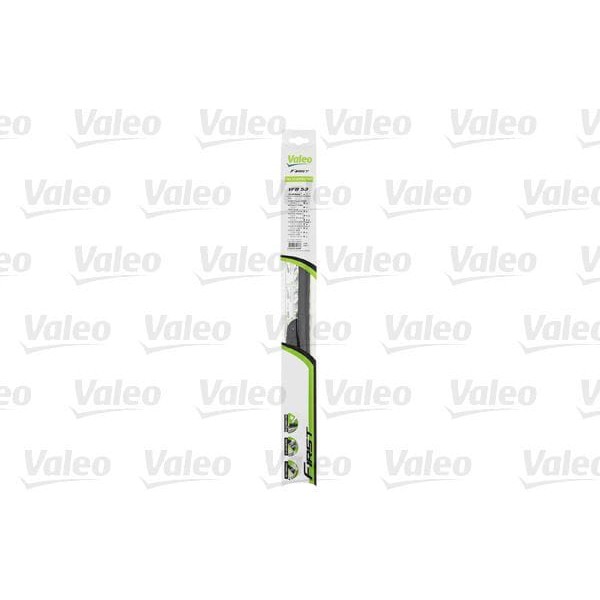 VALEO 133806 Silecek Süpürgesi 53Cm X1 Muz Tipi Fırst 4 Aparatlı Multıconnectıon Ünıversal Vfb53 