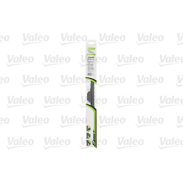 VALEO 133808 Silecek Süpürgesi 60Cm X1 Muz Tipi Fırst 4 Aparatlı Multıconnectıon Ünıversal Vfb60