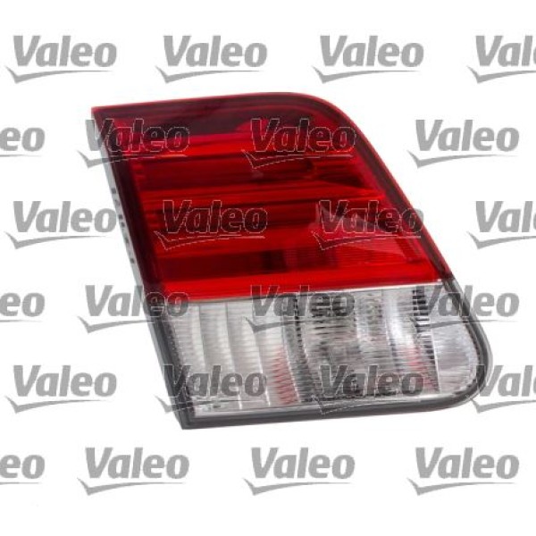 VALEO 44907 Stop Lambası Iç Sol Avensis Wagoon 11- 