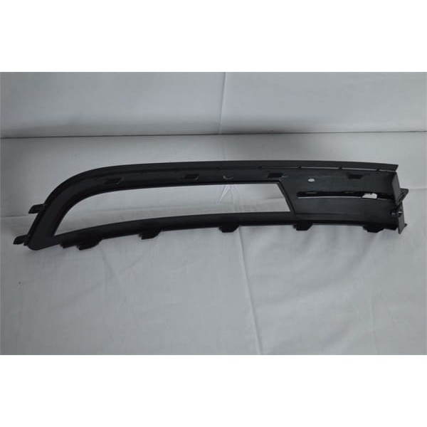 WISCO 3G08536659B9 Tampon Izgarası Sol Sisli VW Passat B8 15 -