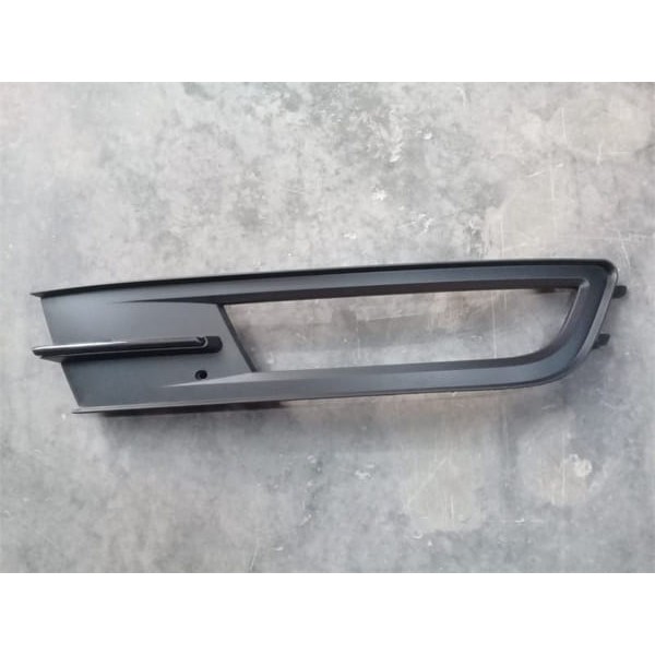 WISCO 3G08536669B9 Tampon Izgarası Sağ Sisli VW Passat B8 15 -