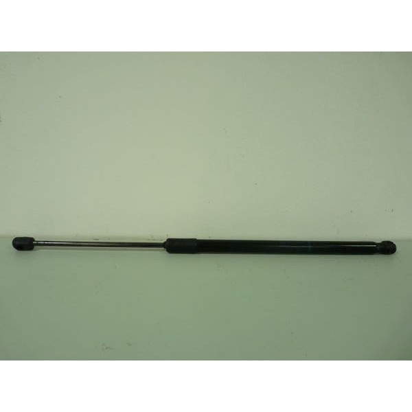 WISCO 3V5827550F Bagaj Amortisörü 700N Skoda Superb 15 - 