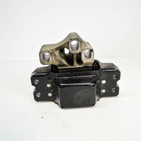 WISCO 5N0199555K Motor Kulağı Alt Arka Audi Q3 VW Sharan Tiguan 2.0 TDI 07 -