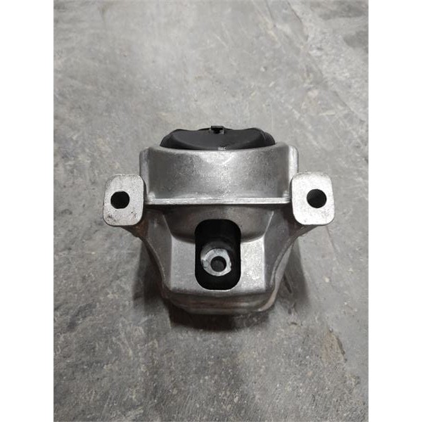 WISCO 8R0199381AL Motor Kulağı Ön Sağ Audi A4 A5 Q5 2.0Tfs 10 - 