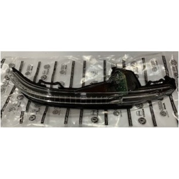 GKL 291484 Ayna Sinyali Sağ Q7 17-