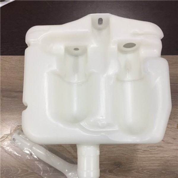 GKL 294048 Silecek Su Deposu Borusu Ile Bırlıkte T4 91-04